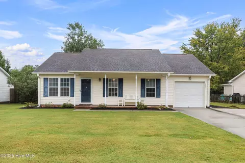 4824 Weybridge Ln, Wilmington, NC 28409