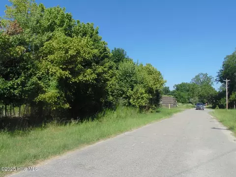 901 S King St, Windsor, NC 27983 photo 8