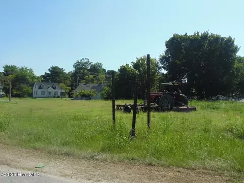 901 S King St, Windsor, NC 27983 photo 4