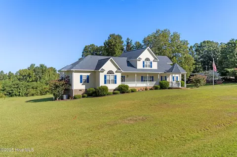 1083 Richardson Rd, Warrenton, NC 27589