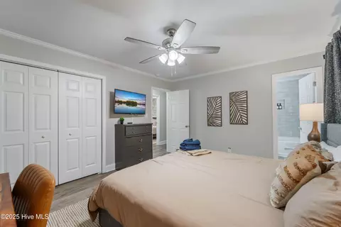 Bedroom - 648 Hughes Rd, Hampstead, NC 28443 photo 13 of 13