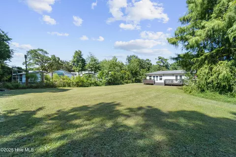 Exterior - 648 Hughes Rd, Hampstead, NC 28443 photo 8 of 8