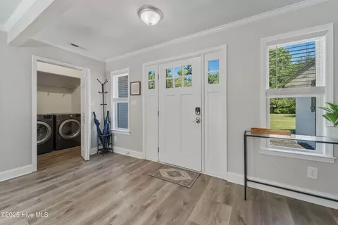 Entry Way - 648 Hughes Rd, Hampstead, NC 28443 photo 2 of 2