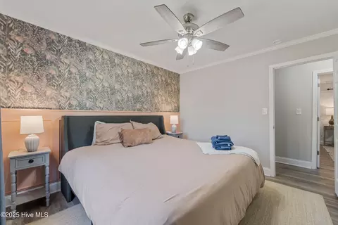 Bedroom - 648 Hughes Rd, Hampstead, NC 28443 photo 5 of 13