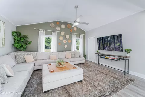 Living - 648 Hughes Rd, Hampstead, NC 28443 photo 1 of 3