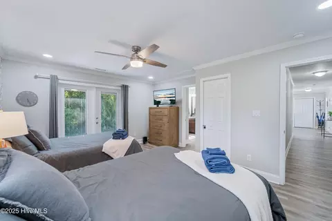 Bedroom - 648 Hughes Rd, Hampstead, NC 28443 photo 3 of 13