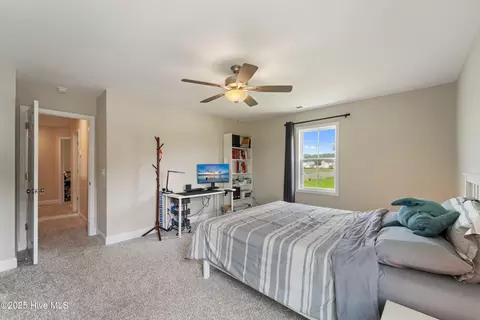 Bedroom - 575 Stella Rd, Stella, NC 28582 photo 11 of 12