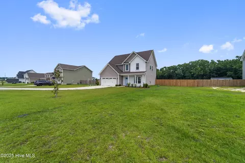 Exterior - 575 Stella Rd, Stella, NC 28582 photo 2 of 7