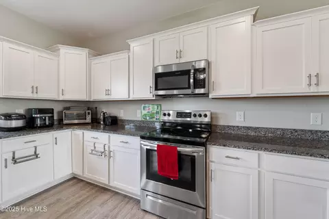 Kitchen - 575 Stella Rd, Stella, NC 28582 photo 9 of 9