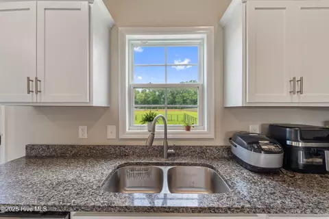 Kitchen - 575 Stella Rd, Stella, NC 28582 photo 6 of 9