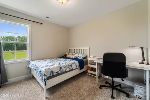 Bedroom - 575 Stella Rd, Stella, NC 28582 photo 7 of 12