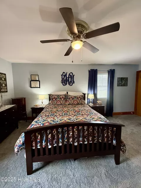 Bedroom - 1005 Pinecrest St, Williamston, NC 27892 photo 8 of 10