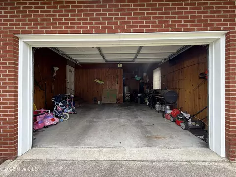Other - 1005 Pinecrest St, Williamston, NC 27892 photo 2 of 7