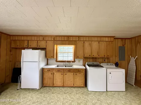 Other - 1005 Pinecrest St, Williamston, NC 27892 photo 4 of 7