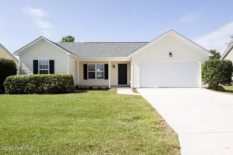 7213 Thurgood Rd, Wilmington, NC 28411