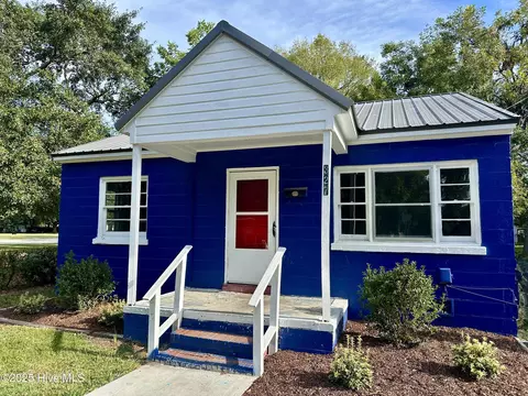 327 Finch St SE, Wilson, NC 27893