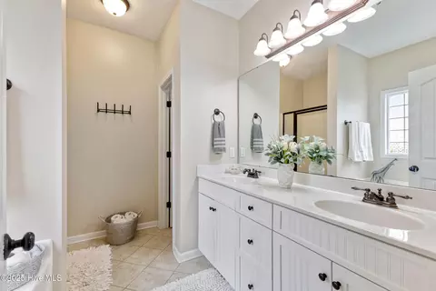 Bath - 209 Conifer Dr, Hampstead, NC 28443 photo 1 of 3