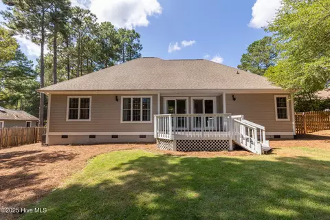 Exterior - 130 Tamarisk Ln, Pinehurst, NC 28374 photo 4 of 4