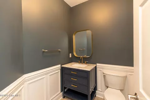 Bath - 130 Tamarisk Ln, Pinehurst, NC 28374 photo 1 of 7