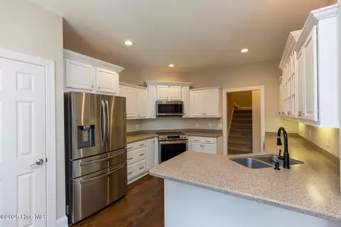 Kitchen - 130 Tamarisk Ln, Pinehurst, NC 28374 photo 2 of 2
