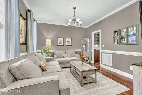 Living - 480 Captain Beam Blvd, Hampstead, NC 28443 photo 1 of 7