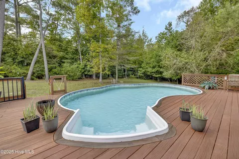 Exterior - 480 Captain Beam Blvd, Hampstead, NC 28443 photo 9 of 21