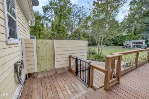 Exterior - 480 Captain Beam Blvd, Hampstead, NC 28443 photo 12 of 21