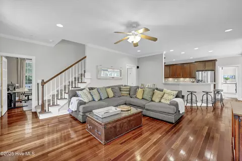 Living - 480 Captain Beam Blvd, Hampstead, NC 28443 photo 5 of 7