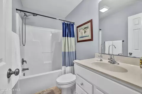 Bath - 480 Captain Beam Blvd, Hampstead, NC 28443 photo 6 of 7