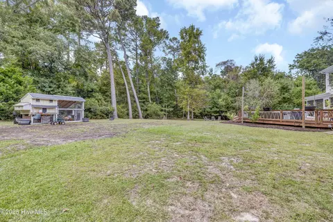 Exterior - 480 Captain Beam Blvd, Hampstead, NC 28443 photo 15 of 21