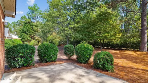 Exterior - 130 Mallard Ln, Pinehurst, NC 28374 photo 5 of 11