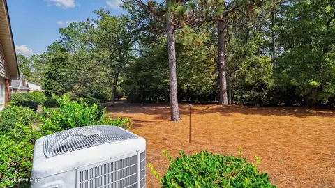 Exterior - 130 Mallard Ln, Pinehurst, NC 28374 photo 7 of 11