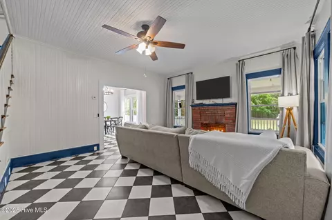 637 Hardison Rd, Bath, NC 27808 photo 10