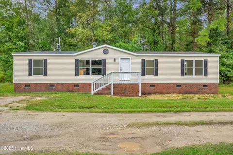 19056 Nc Highway 210 Hwy, Rocky Point, NC 28457