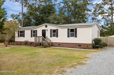 132 Topsail Lake Dr, Hampstead, NC 28443 photo 2