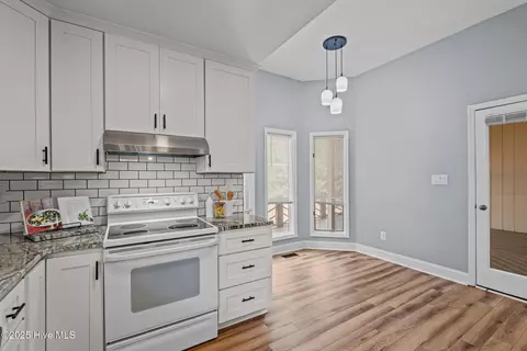 Kitchen - 6 Montclair Ct, Pinehurst, NC 28374 photo 3 of 4