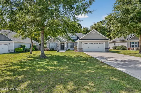 244 Marsh Haven Dr, Sneads Ferry, NC 28460