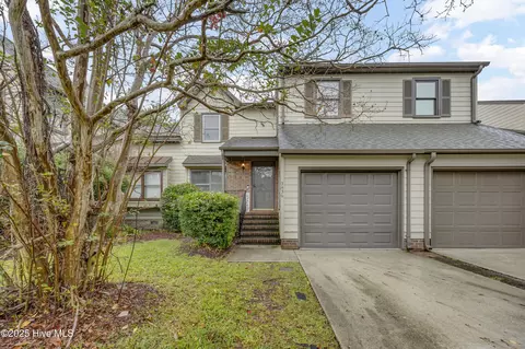 3436 Regency Dr, Wilmington, NC 28412
