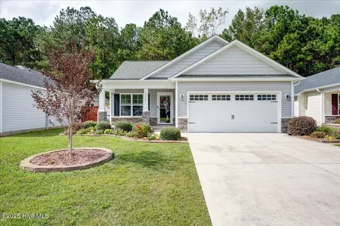 4750 Corena Dr, New Bern, NC 28562