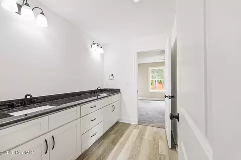 Entry Way - 284 Longleaf Dr, West End, NC 27376 photo 6 of 6