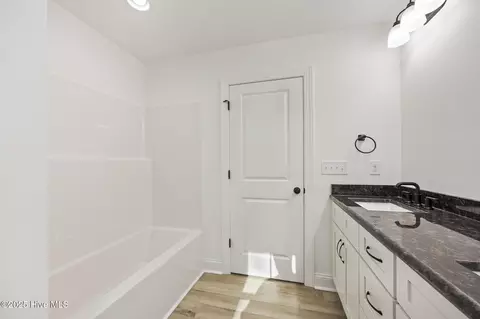 Bath - 284 Longleaf Dr, West End, NC 27376 photo 4 of 4