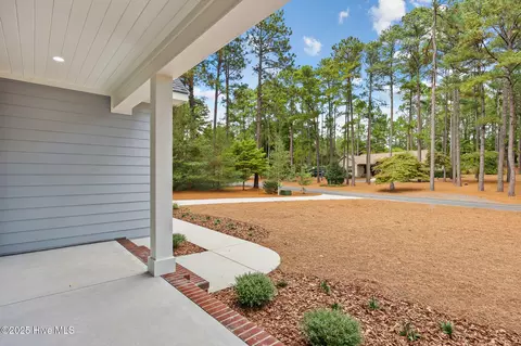 Exterior - 284 Longleaf Dr, West End, NC 27376 photo 2 of 3