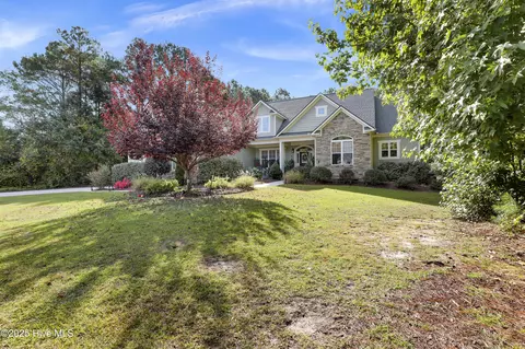 508 Navigator Dr, Hampstead, NC 28443 photo 2