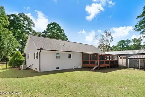 Exterior - 110 Dwight Dr, Micro, NC 27555 photo 2 of 5