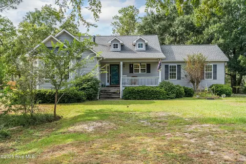 1961 Gastonia Rd, Southport, NC 28461