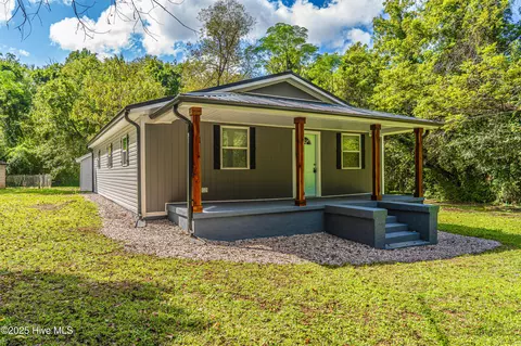 12739 Nc 24-27 Hwy, Robbins, NC 27325