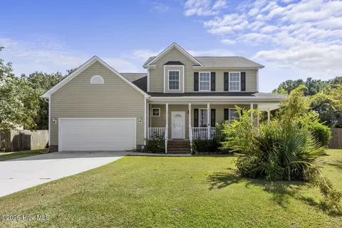 100 Corolla Ct, Jacksonville, NC 28546
