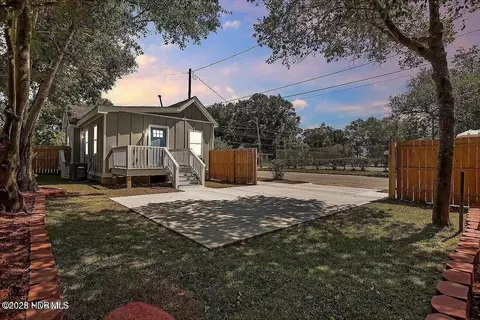 800 S 9th St, Wilmington, NC 28401
