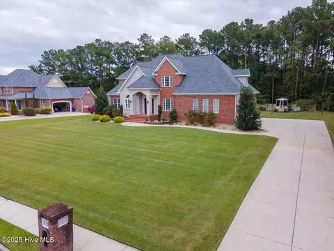 119 Hawkins Lndg, Jacksonville, NC 28540