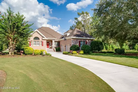 180 Pilot House Dr, Wallace, NC 28466